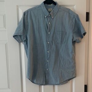 New with tag J. Crew Men Light Blue Casual Button-Down Shirt